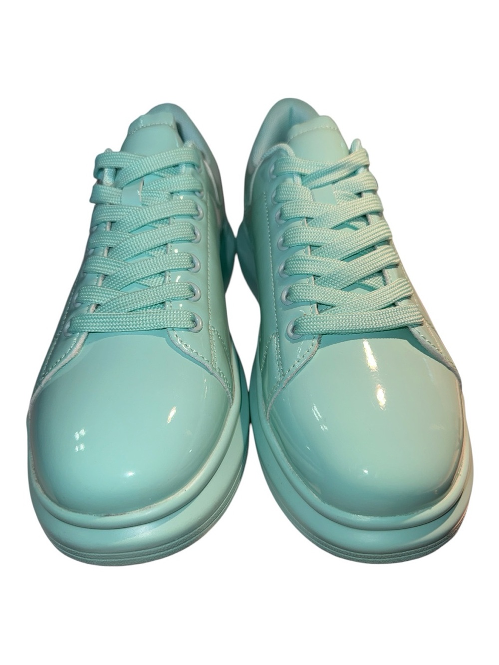 Berness Lori Mint Green Patent Platform Sneakers Women’s Size 10 NWOB